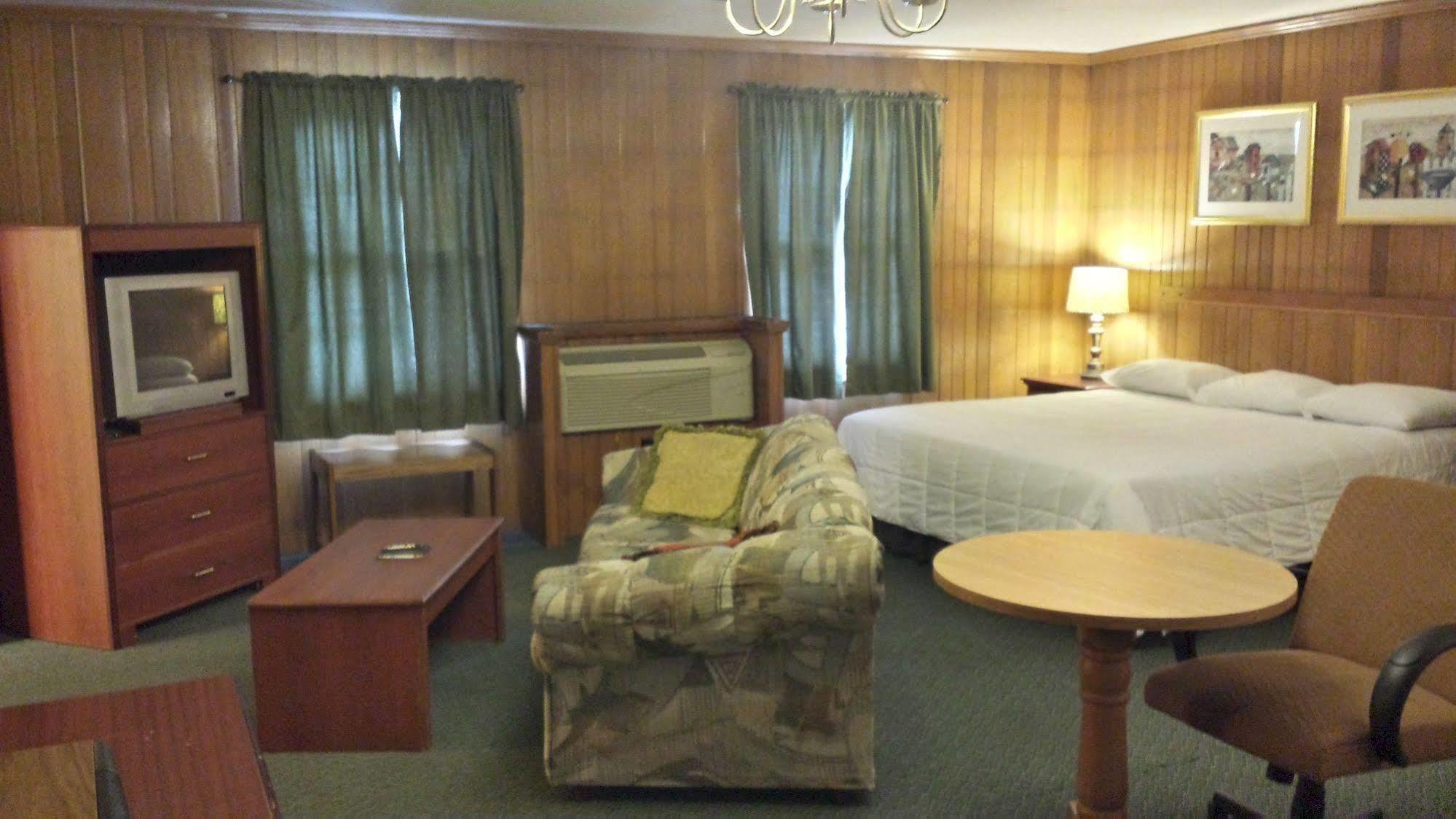 The Lincoln Lodge Urbana Champaign Buitenkant foto