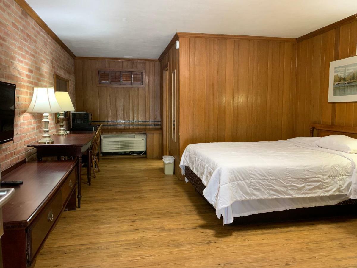 The Lincoln Lodge Urbana Champaign Buitenkant foto
